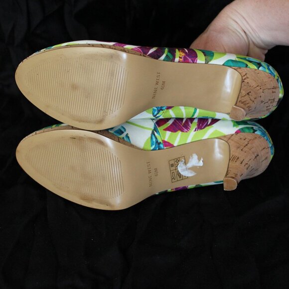 Nine west, 6.5 US floral heels - Picture 5 of 5